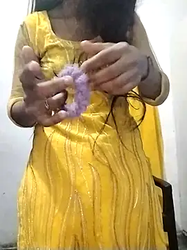 Snapshot of Cute-Ridhima chatting on November 30, 4:46 am Cute-Ridhima online show from November 30, 4:46 am