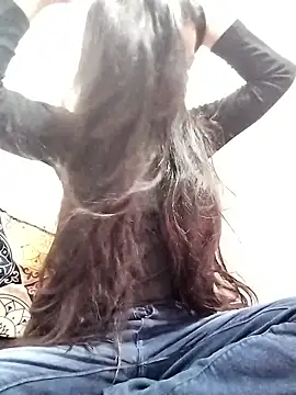 Snapshot of Cute-Ridhima chatting on January 14, 5:55 am Cute-Ridhima online show from January 14, 5:55 am