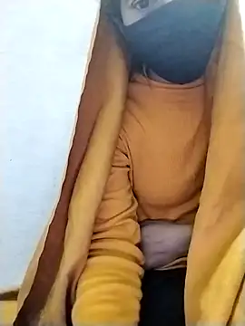 Snapshot of Cute-Ridhima chatting on December 22, 4:12 am Cute-Ridhima online show from December 22, 4:12 am