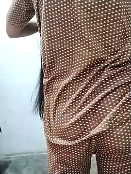 Snapshot of Cute-Ridhima chatting on November 13, 3:21 am Cute-Ridhima online show from November 13, 3:21 am