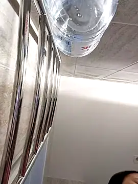 KeithTown online show from February 25, 7:41 am