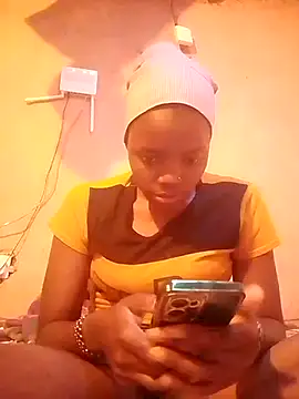 Snapshot of QUEEN-NAIMA chatting on September 17, 9:22 am QUEEN-NAIMA online show from September 17, 9:22 am