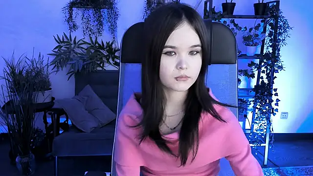 Elainebeness online show from November 24, 8:31 pm