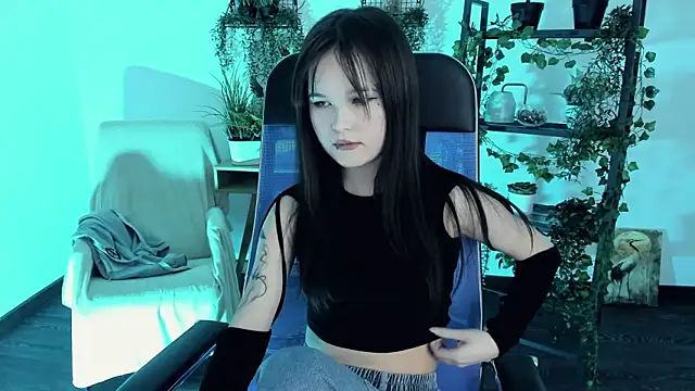 Snapshot of Elainebeness chatting on February 21, 5:15 pm Elainebeness online show from February 21, 5:15 pm