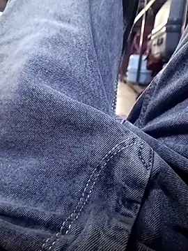 Snapshot of 1010SumiT chatting on October 26, 5:41 am 1010SumiT online show from October 26, 5:41 am