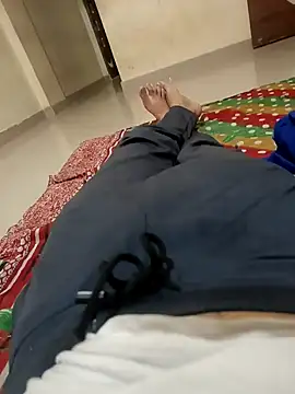 Snapshot of 1010SumiT chatting on February 10, 3:32 pm 1010SumiT online show from February 10, 3:32 pm