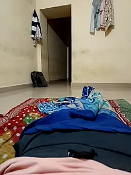 Snapshot of 1010SumiT chatting on January 28, 7:53 pm 1010SumiT online show from January 28, 7:53 pm