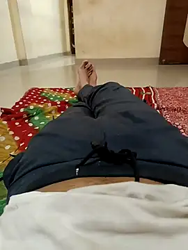 Snapshot of 1010SumiT chatting on February 14, 4:20 pm 1010SumiT online show from February 14, 4:20 pm