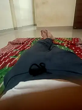 Snapshot of 1010SumiT chatting on February 8, 4:25 pm 1010SumiT online show from February 8, 4:25 pm