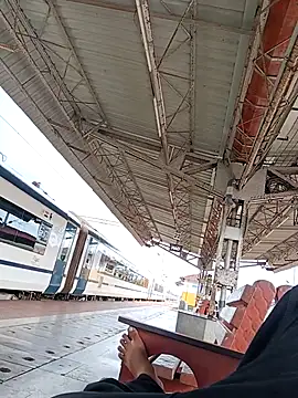 Snapshot of 1010SumiT chatting on October 22, 8:47 am 1010SumiT online show from October 22, 8:47 am