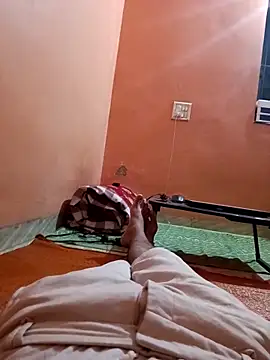 Snapshot of 1010SumiT chatting on January 6, 1:48 pm 1010SumiT online show from January 6, 1:48 pm