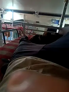 Snapshot of 1010SumiT chatting on January 13, 2:50 am 1010SumiT online show from January 13, 2:50 am