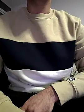 Snapshot of jayb0y61 chatting on February 14, 5:57 pm jayb0y61 online show from February 14, 5:57 pm