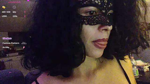 salomea r online show from December 4, 8:41 pm