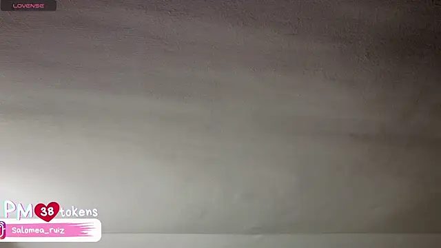 salomea r online show from April 9, 7:09 pm