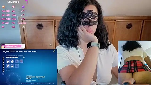 salomea r online show from April 18, 12:51 pm