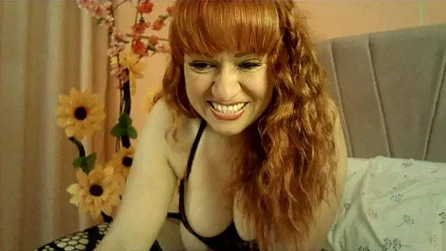 taylor198115 online show from June 5, 5:45 am