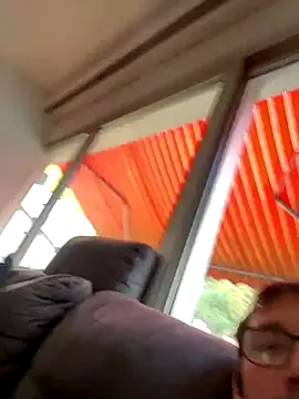 27SKLuder online show from November 4, 8:29 am