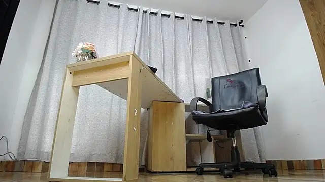 Kathleen Rodriguez online show from November 11, 11:27 am