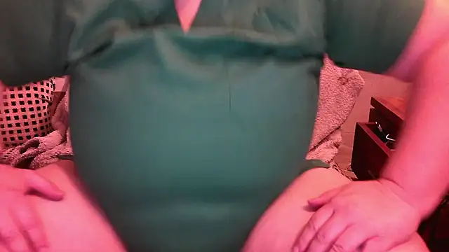 Maebi online show from December 7, 2:47 am