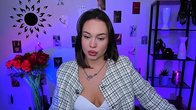 JaneWyatt online show from March 6, 7:36 am