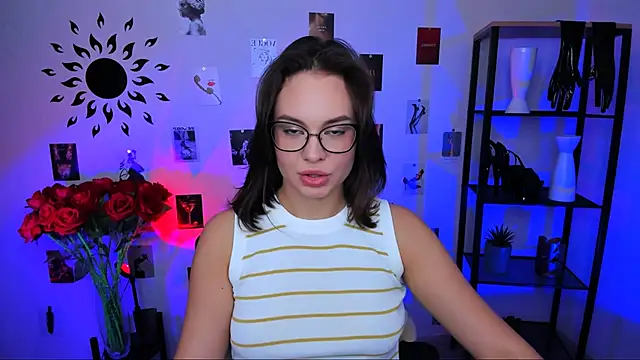 JaneWyatt online show from March 21, 11:22 am