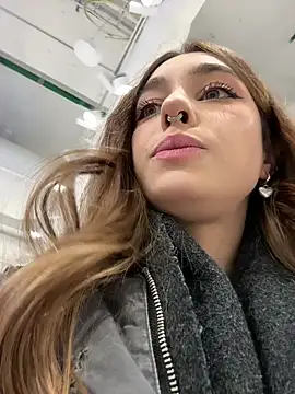 Snapshot of Cherry____Pie chatting on December 5, 4:28 pm Cherry Pie online show from December 5, 4:28 pm