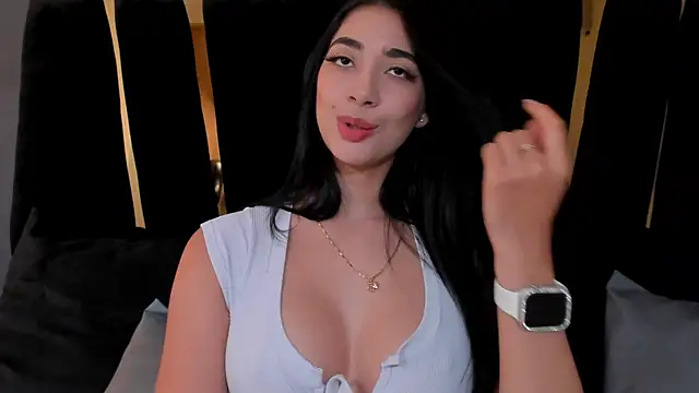 Snapshot of julieta_jewel chatting on March 18, 12:39 pm julieta jewel online show from March 18, 12:39 pm