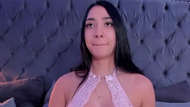 julieta jewel online show from April 15, 1:04 pm