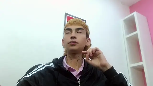 ttimy x boy online show from February 26, 3:17 am