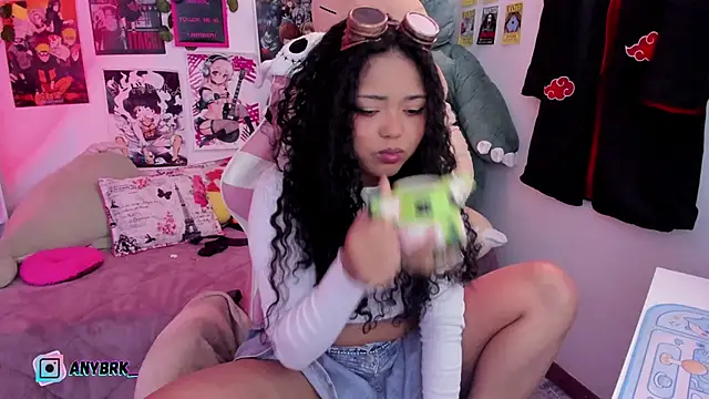 Snapshot of anyburkee chatting on November 25, 1:50 am anyburkee online show from November 25, 1:50 am