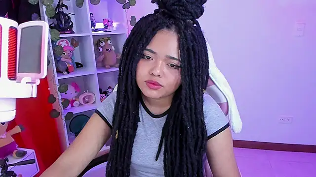 Snapshot of anyburkee chatting on March 6, 7:47 am anyburkee online show from March 6, 7:47 am