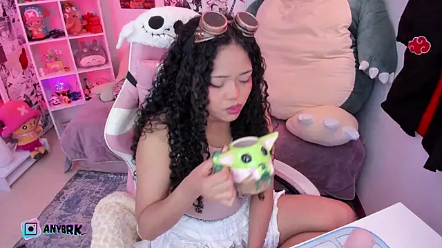 Snapshot of anyburkee chatting on November 19, 2:00 am anyburkee online show from November 19, 2:00 am