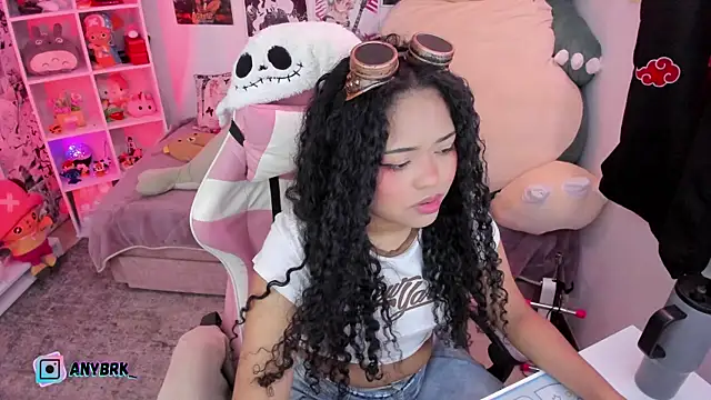 Snapshot of anyburkee chatting on October 24, 11:48 pm anyburkee online show from October 24, 11:48 pm