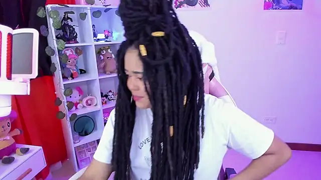 Snapshot of anyburkee chatting on March 7, 4:57 am anyburkee online show from March 7, 4:57 am