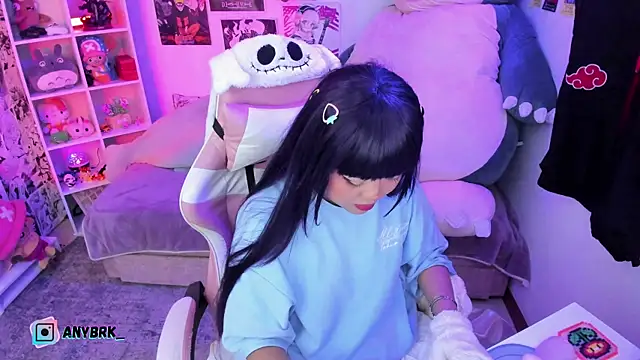 Snapshot of anyburkee chatting on October 7, 1:17 am anyburkee online show from October 7, 1:17 am