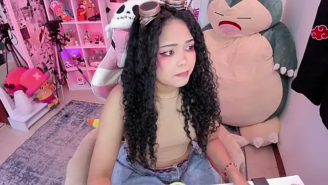 Snapshot of anyburkee chatting on December 16, 3:33 am anyburkee online show from December 16, 3:33 am