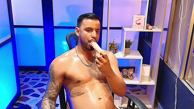 JackBlanco  online show from March 11, 11:37 pm