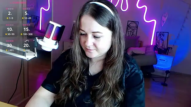 Snapshot of LizzyShine chatting on September 11, 2:28 pm LizzyShine online show from September 11, 2:28 pm