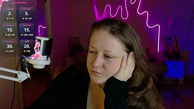 LizzyShine online show from October 31, 3:19 pm