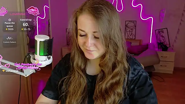 LizzyShine online show from November 20, 5:24 pm