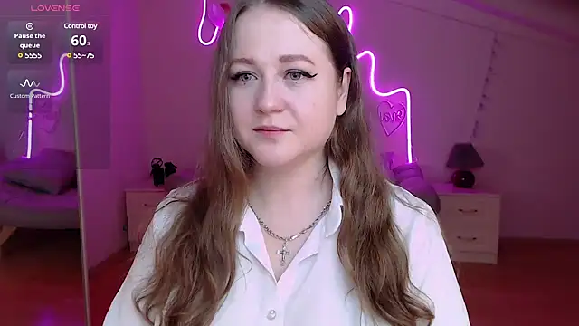 Snapshot of LizzyShine chatting on March 14, 5:24 pm LizzyShine online show from March 14, 5:24 pm