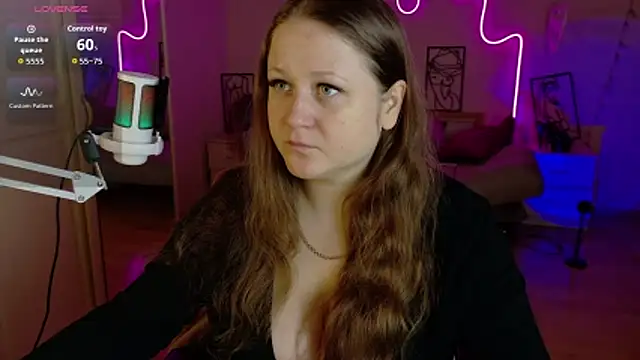 LizzyShine online show from November 17, 5:06 pm