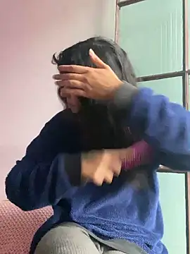 magalunabb online show from December 9, 8:33 pm