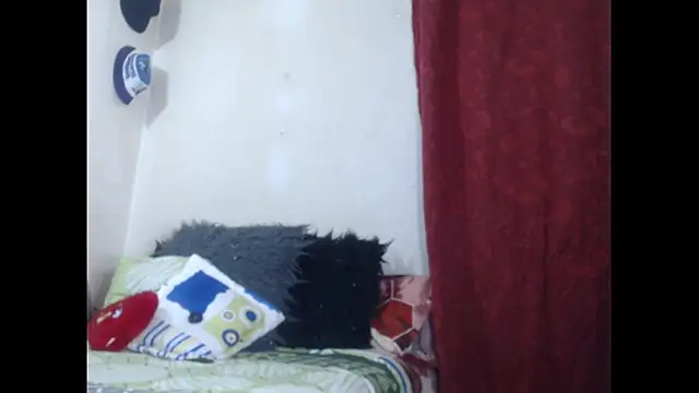 Snapshot of lorenitha_20 chatting on July 26, 3:57 am lorenitha 20 online show from July 26, 3:57 am