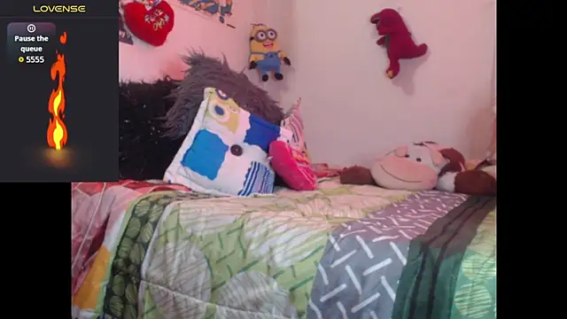 Snapshot of lorenitha_20 chatting on October 29, 3:44 pm lorenitha 20 online show from October 29, 3:44 pm