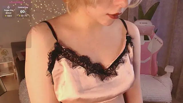 Emily relish online show from January 16, 1:04 pm