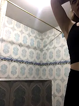 Miss oliviaa online show from October 2, 11:02 am