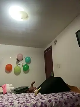 Miss oliviaa online show from March 17, 12:02 am