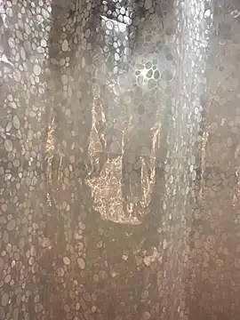 Snapshot of Miss_oliviaa chatting on November 14, 6:44 pm Miss oliviaa online show from November 14, 6:44 pm